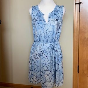Simply Vera medium petite blue dress